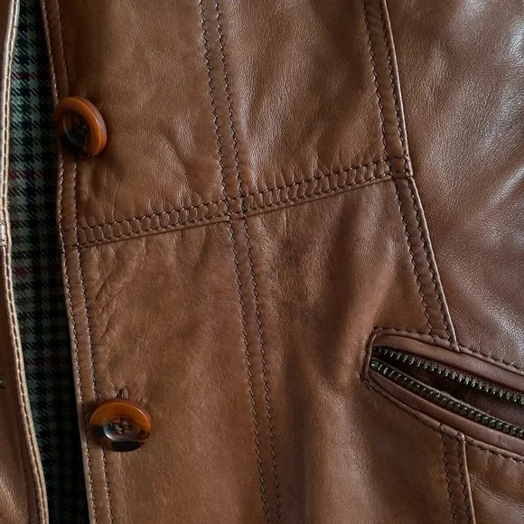Vintage Danier Leather Jacket - Picture 4 of 7